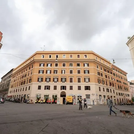 Appartement Termini Treasure - Elegant Retreat Rome